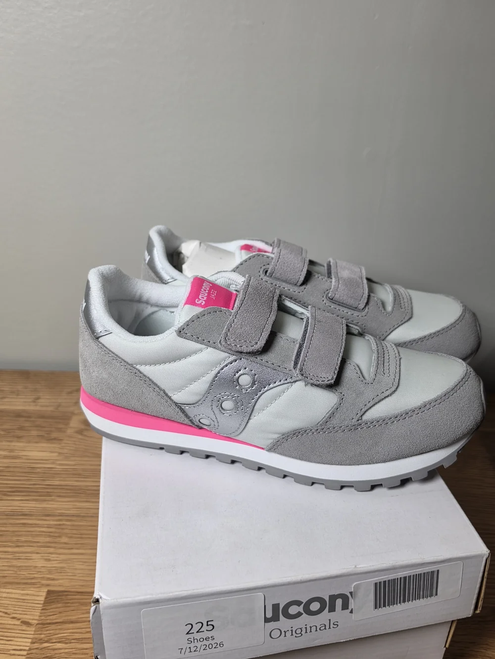 Saucony Jazz Double HL Gray Pink Sneakers Size 4Y / Women’s 5.5